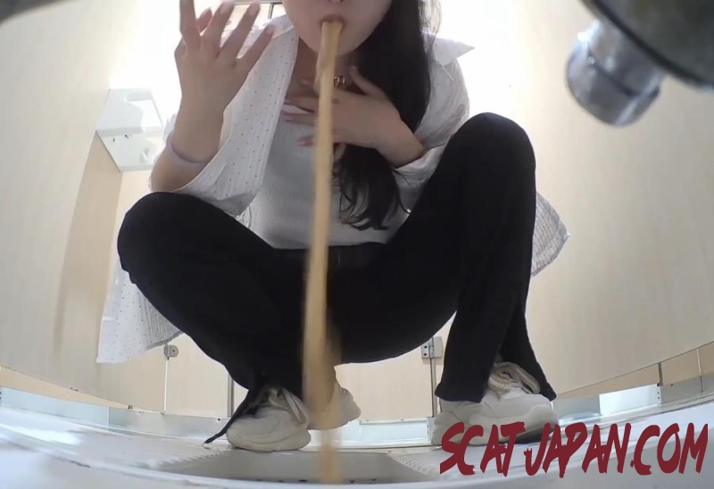 BFJP-188 Drunk Girl Pees and Vomits in Toilet 酔った女の子がトイレでおしっこをして嘔吐する (1.5983_BFJP-188) [2025 | 978 MB]
